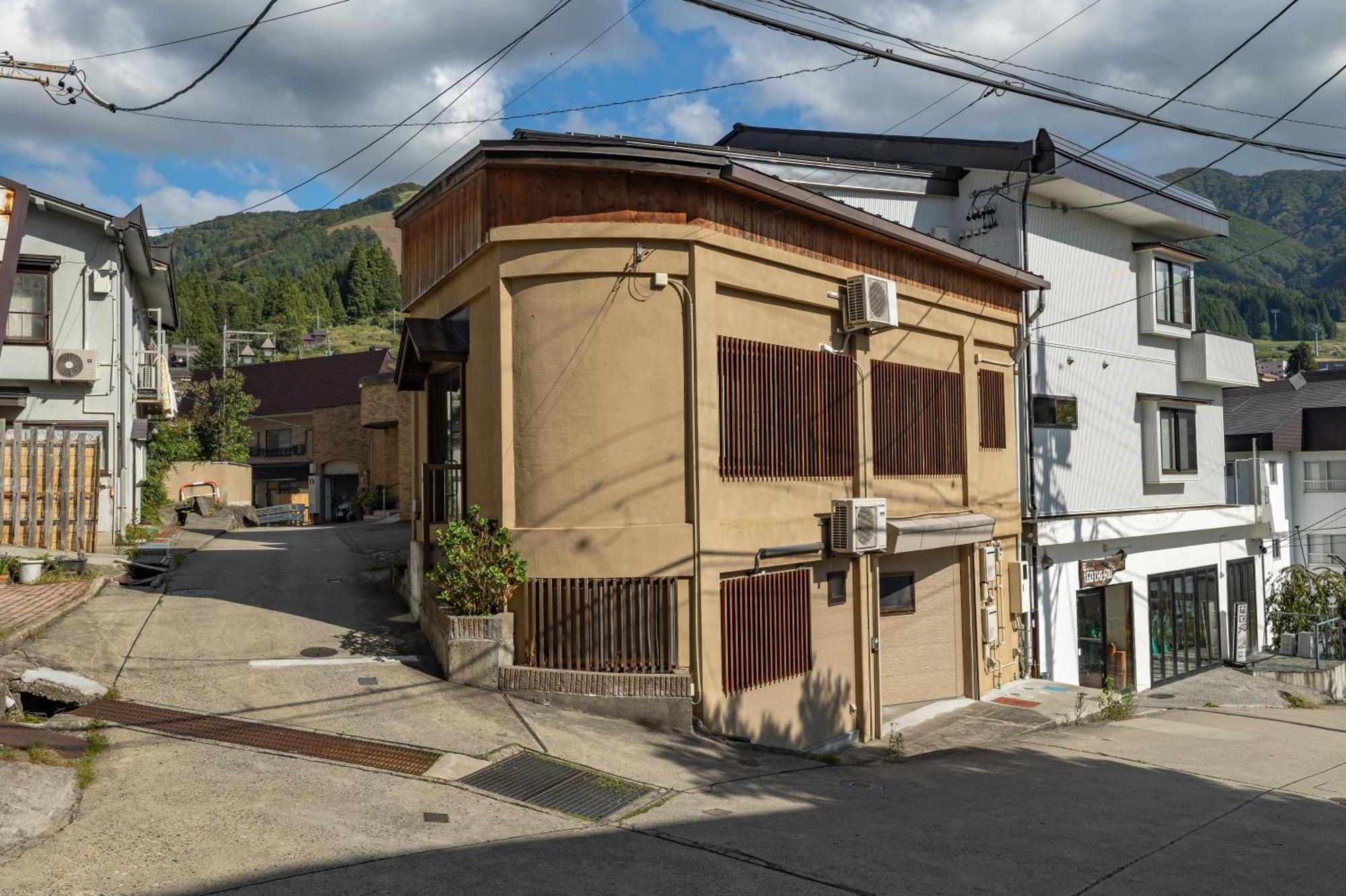 Corner House Lägenhet Nozawaonsen Exteriör bild